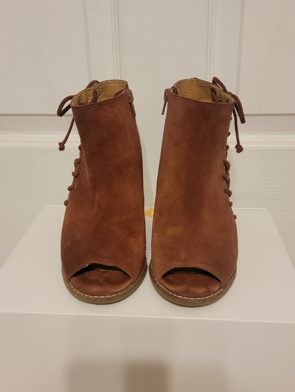 Lucky Brand Brown Suede Peep-Toe Lace-Up Mules